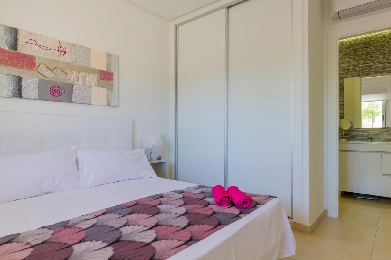 Bungalow Pink Garden Orihuela Exteriör bild